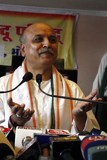 गोधरा पर आए फैसले पर बोले तोगड़िया