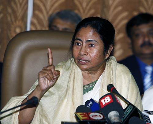 पेश हुआ ममता का रेल बजट