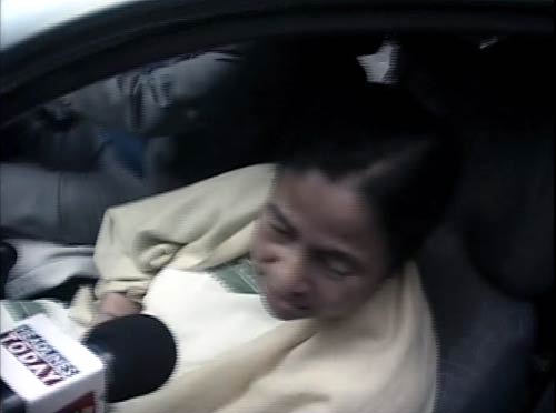 पेश हुआ ममता का रेल बजट