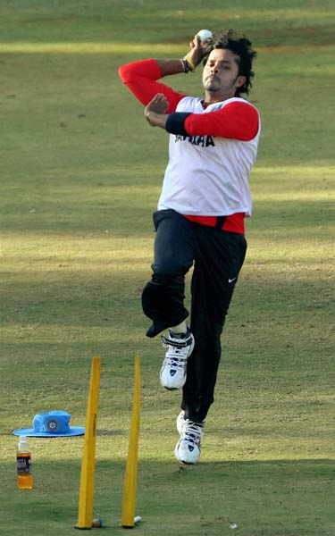 विश्‍वकप के लिए अभ्‍यास करते भारतीय खिलाड़ी...