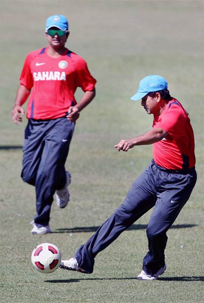 साथी खिलाड़ि‍यों को सचिन की सीख...