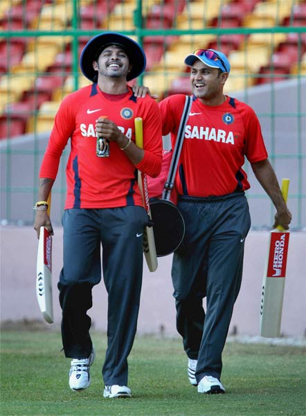 विश्‍वकप के लिए अभ्‍यास करते भारतीय खिलाड़ी...