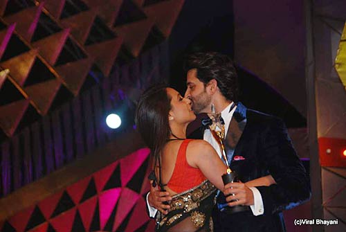 स्‍टारडस्‍ट अवार्ड में सितारे । सितारों की मस्‍ती