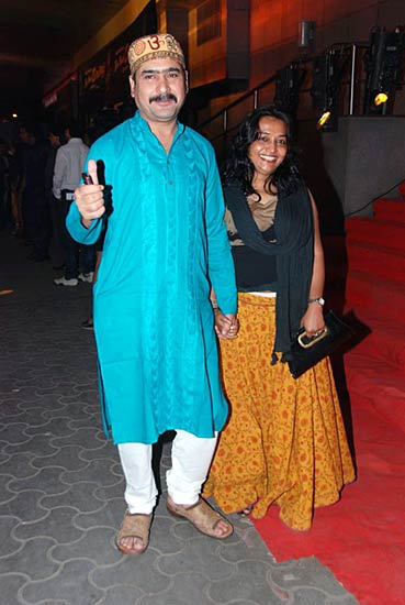 'ये साली जिंदगी' की प्रीमियर पार्टी । फराह के शो में सितारे