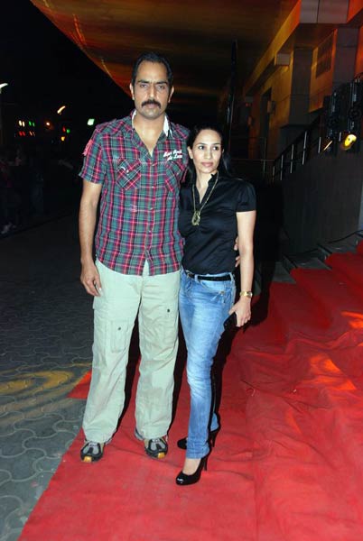 'ये साली जिंदगी' की प्रीमियर पार्टी । फराह के शो में सितारे