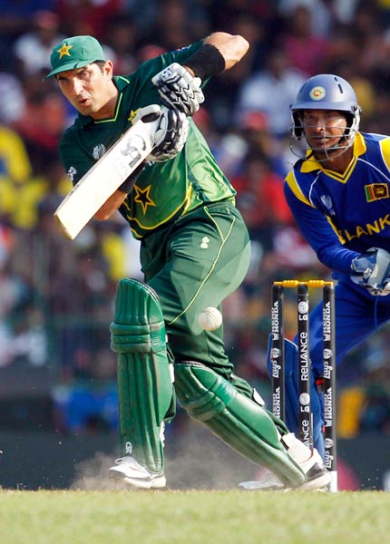 पाक ने श्रीलंका को दी पटखनी...
