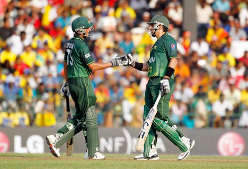 पाक ने श्रीलंका को दी पटखनी...