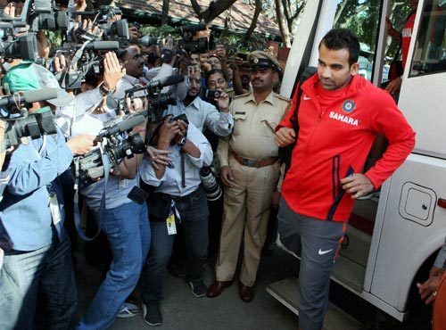 विश्‍वकप के लिए अभ्‍यास करते भारतीय खिलाड़ी...