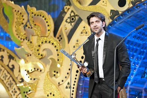 सितारों से गुलजार 'जी सिने अवार्ड्स' समारोह । सितारों की मस्‍ती