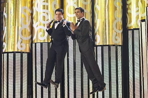 सितारों से गुलजार 'जी सिने अवार्ड्स' समारोह । सितारों की मस्‍ती