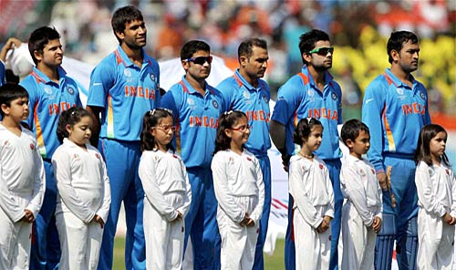 युवी का हरफनमौला प्रदर्शन, भारत क्‍वार्टर फाइनल में पहुंचा