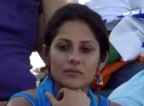 भारत-पाक के बीच हुए महामुकाबले की तस्‍वीरें । अपडेट