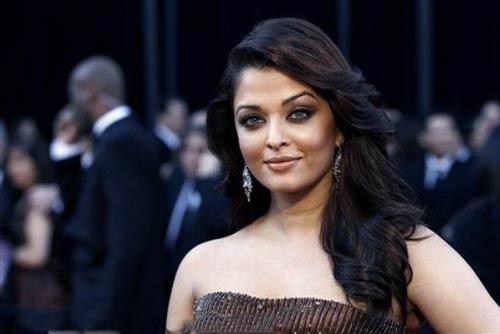 तस्‍वीरों में आधी आबादी की कहानी । बॉलीवुड की जान कैटरीना