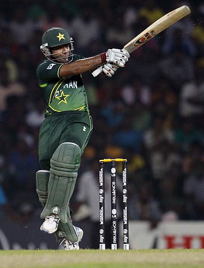 पाक ने ऑस्‍ट्रेलिया को चटाई धूल...