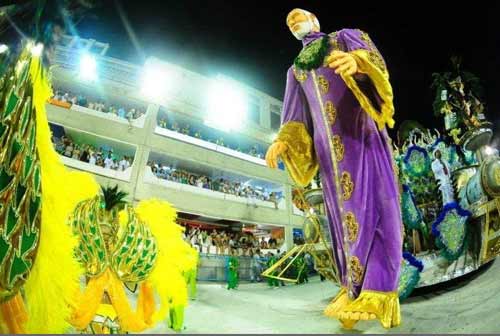 ब्राजील में कार्निवाल का खुमार...। सितारों की मस्ती