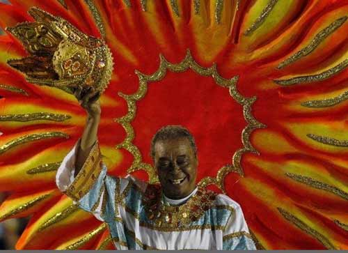 ब्राजील में कार्निवाल का खुमार...। सितारों की मस्ती