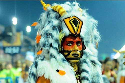 ब्राजील में कार्निवाल का खुमार...। सितारों की मस्ती