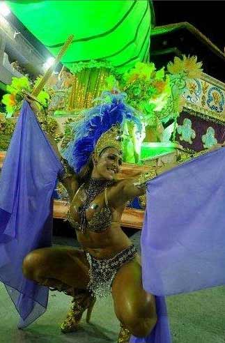 ब्राजील में कार्निवाल का खुमार...। सितारों की मस्ती