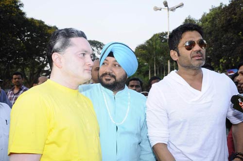 सितारों ने उठाया भारत-पाक मैच का लुत्‍फ । रोमांचक जीत