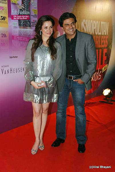 'द कॉस्‍मो फन फीयरलेस फीमेल अवार्ड' । सितारों की मस्‍ती