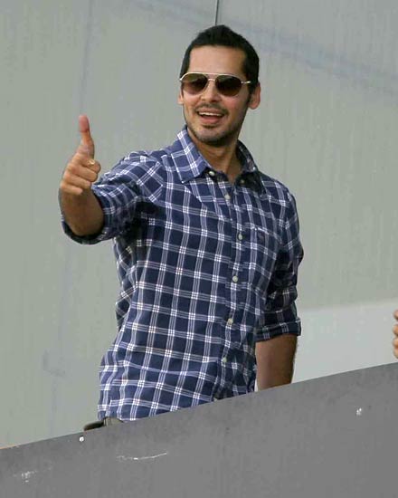 भारत-पाक के बीच हुए महामुकाबले की तस्‍वीरें । अपडेट