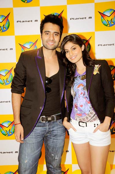 फिल्‍म 'फालतू' का म्‍यूजिक लॉन्‍च । हसीनाओं का जलवा