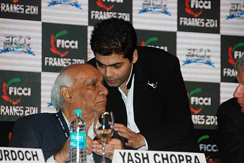 'फिक्की फ्रेम्स' समारोह में सितारे | फिल्मफेयर की रंगीनियां