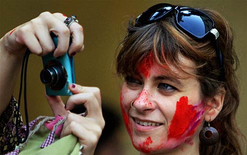 होली के रंग में रंगा देश... | एक्‍सक्‍लूसिव: ऑपरेशन गुलाल