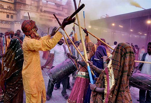 होली के रंग में रंगा देश... | एक्‍सक्‍लूसिव: ऑपरेशन गुलाल