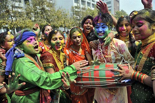 होली के रंग में रंगा देश... | एक्‍सक्‍लूसिव: ऑपरेशन गुलाल
