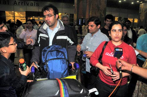 जापान से स्‍वदेश लौटे भारतीय | सुनामी से तबाही