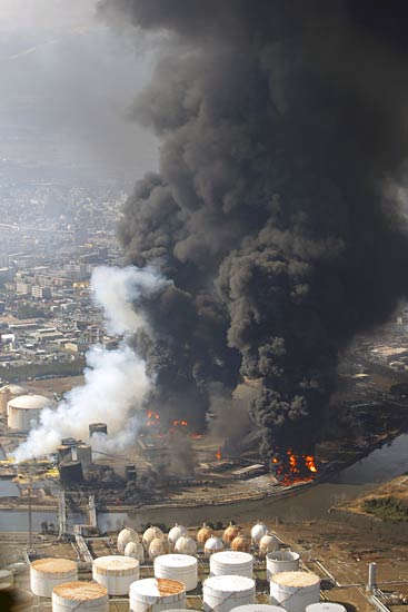 भूकंप, सुनामी और अब रेडिएशन का खौफ | सुनामी से तबाही