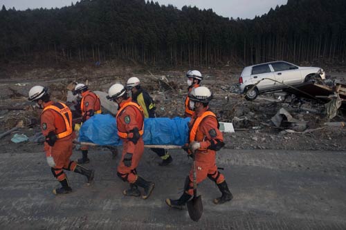 भूकंप, सुनामी और अब रेडिएशन का खौफ | सुनामी से तबाही