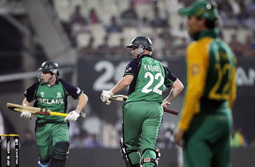 दक्षिण अफ्रीका ने आयरलैंड को दी शिकस्‍त