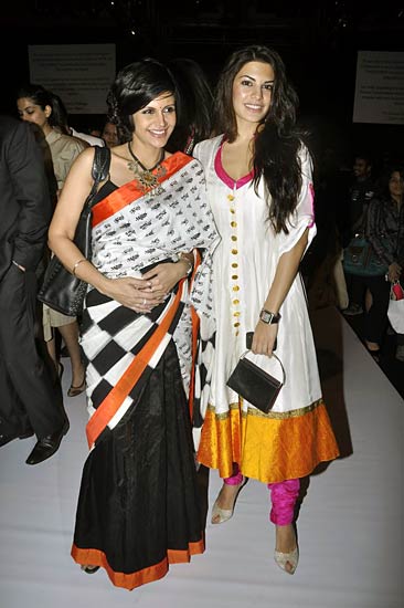 लैक्‍मे फैशन वीक में सितारे | ग्लैमर का तड़का