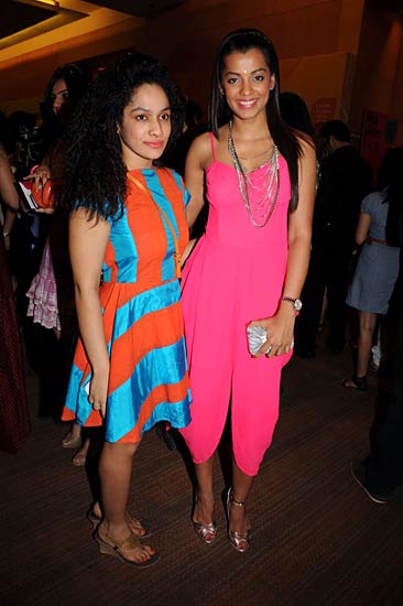 लैक्‍मे फैशन वीक में सितारे | ग्लैमर का तड़का