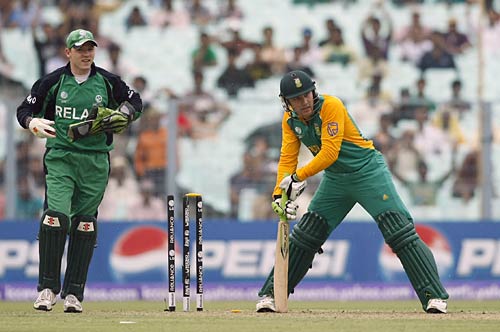 दक्षिण अफ्रीका ने आयरलैंड को दी शिकस्‍त