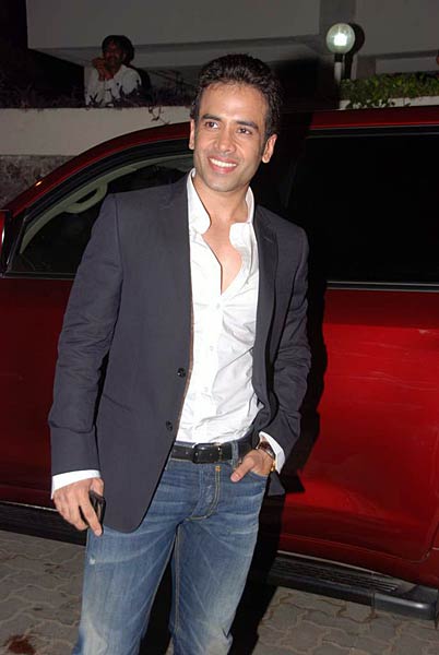 निखिल द्विवेदी की वेडिंग रिसेपशन में सितारे