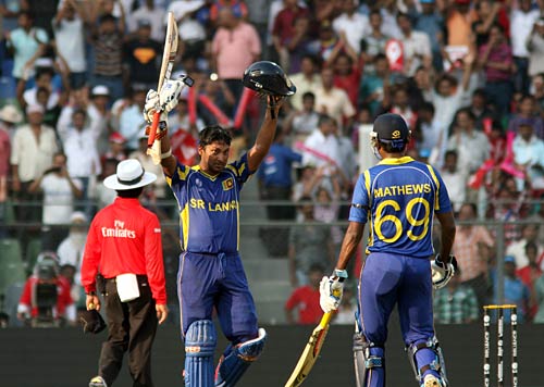 श्रीलंका ने दी न्‍यूजीलैंड को करारी शिकस्‍त...