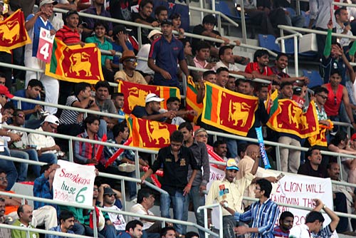 श्रीलंका ने दी न्‍यूजीलैंड को करारी शिकस्‍त...