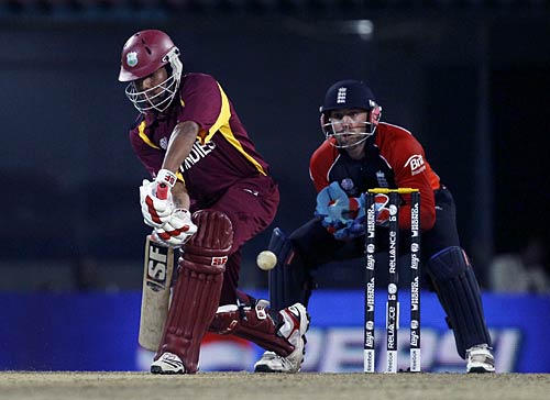 रोमांचक मैच में इंग्लैंड ने वेस्टइंडीज को हराया