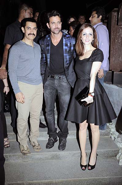 बॉलीवुड सितारों ने बिखेरी चमक । हसीनाओं का जलवा