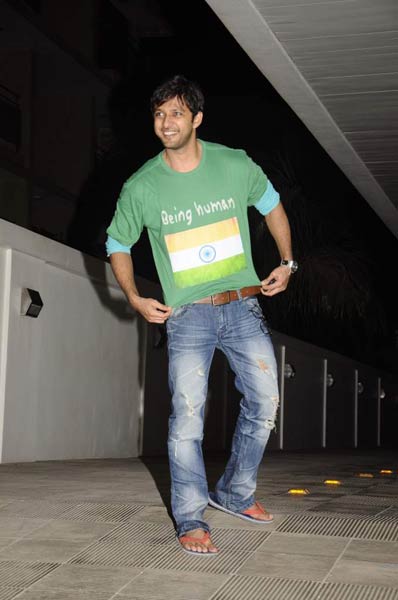 भारत की जीत के रंग में बॉलीवुड । भारत की रोमांचक जीत