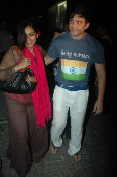 भारत की जीत के रंग में बॉलीवुड । भारत की रोमांचक जीत