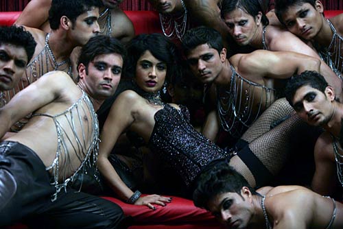 'गेम' के म्‍यूजिक लांच पर थिरकते सितारे | कंगना की अदा