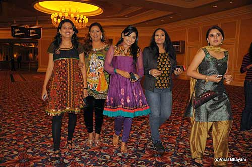 मकाउ में 'स्टार परिवार' के सितारे | हसीनों की दिलकश अदाएं