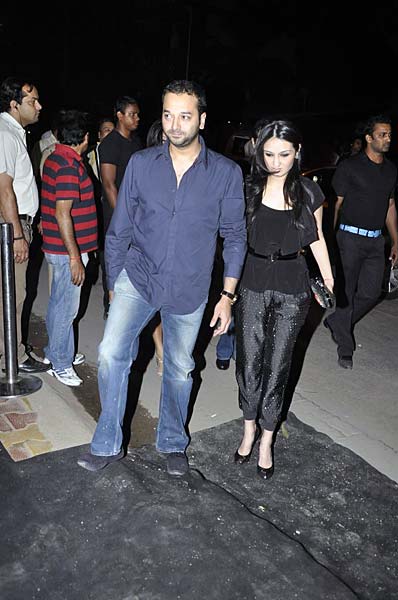 बॉलीवुड सितारों ने बिखेरी चमक । हसीनाओं का जलवा