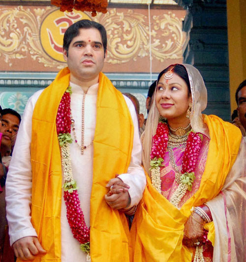 वरुण ने की यामिनी संग शादी । एक अधूरी यात्रा