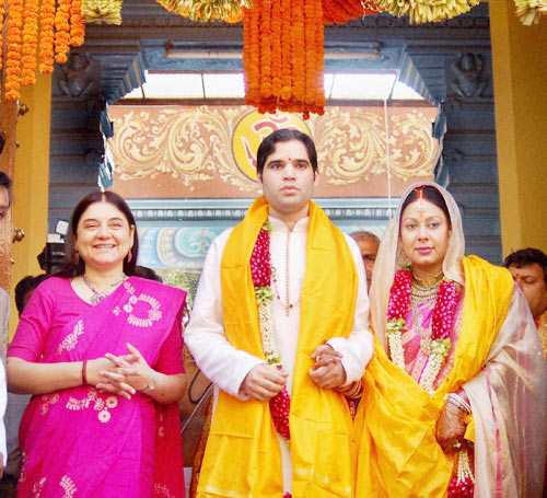 वरुण ने की यामिनी संग शादी । एक अधूरी यात्रा