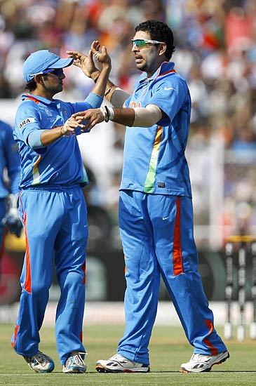 तस्‍वीरों में देखें भारत की जीत का सफर । क्रिकेट फीवर